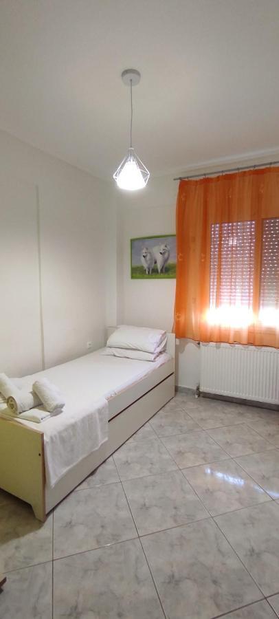 Dimar1 Seaside Apartment Paralia Dionysiou Exteriör bild