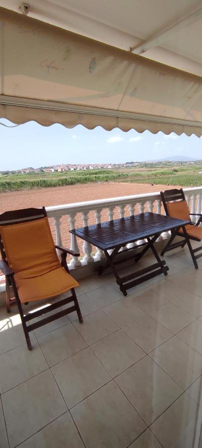 Dimar1 Seaside Apartment Paralia Dionysiou Exteriör bild