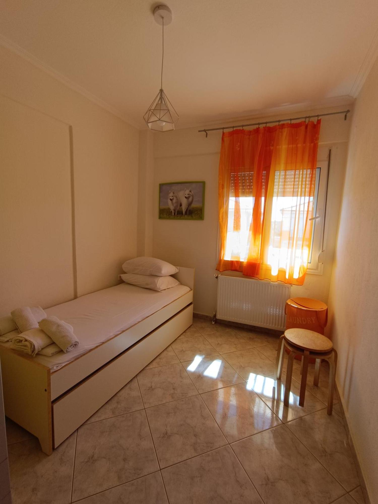 Dimar1 Seaside Apartment Paralia Dionysiou Exteriör bild