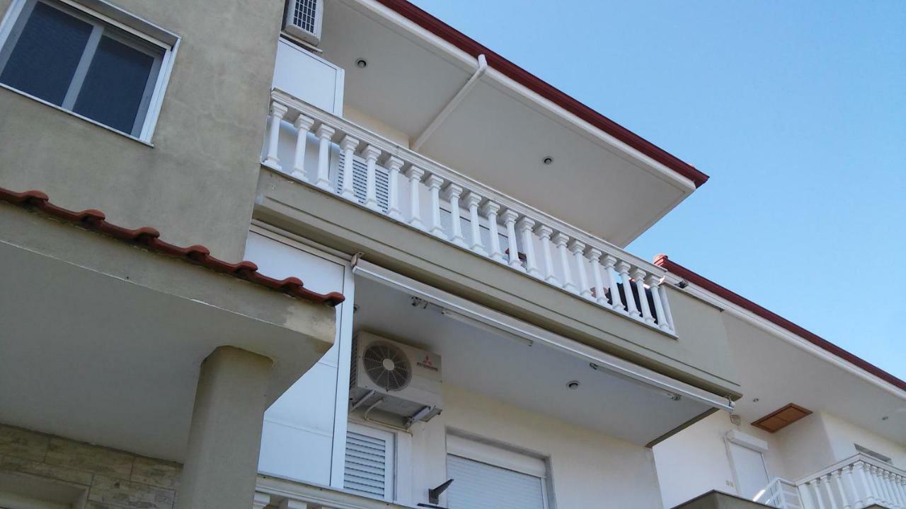 Dimar1 Seaside Apartment Paralia Dionysiou Exteriör bild