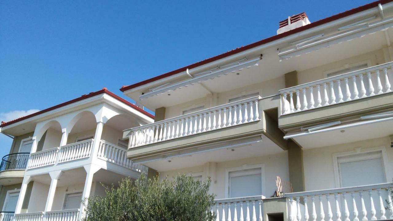 Dimar1 Seaside Apartment Paralia Dionysiou Exteriör bild